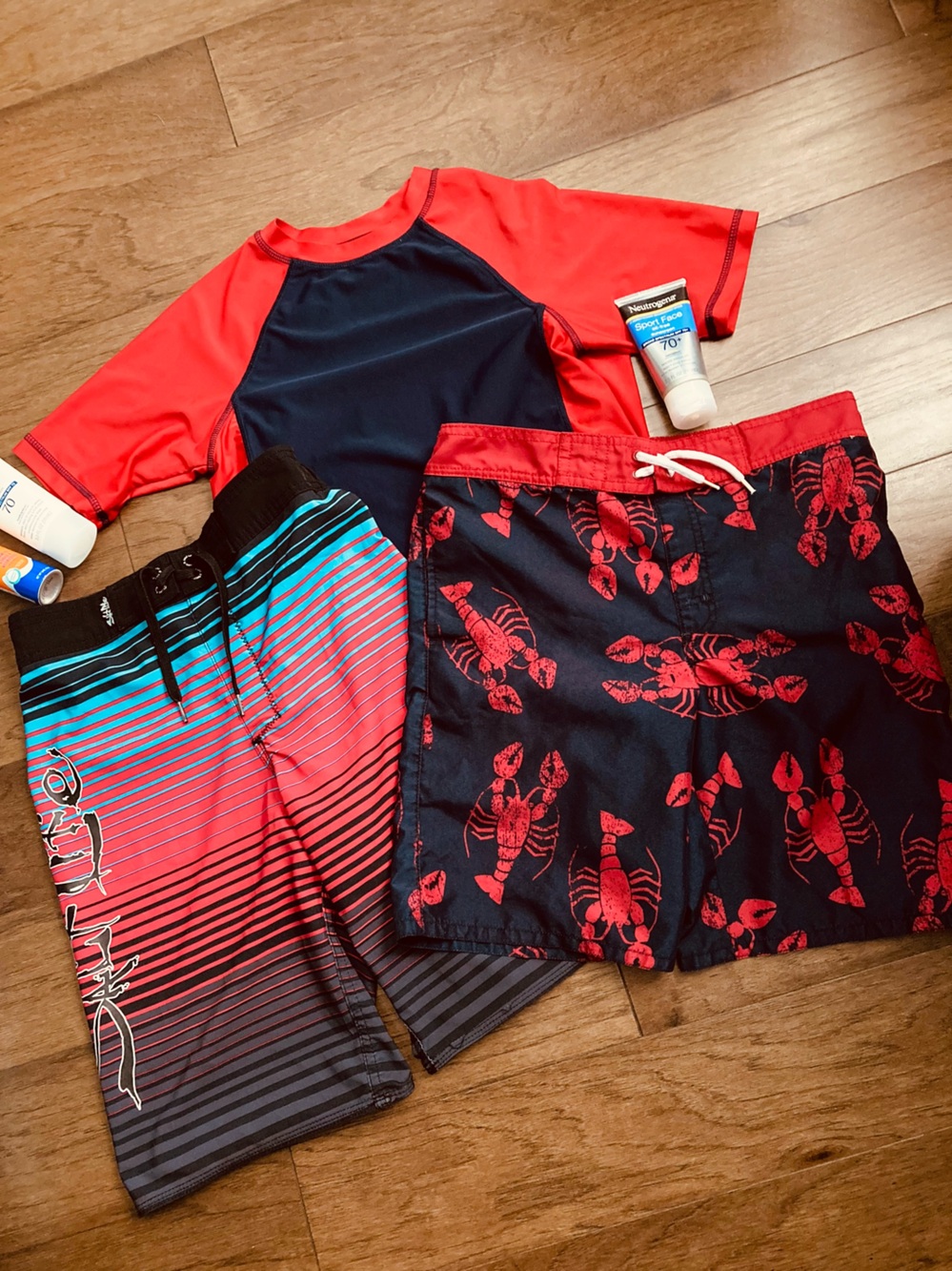 SET Board Shorts & Rash Guard Swim Trunks + RashGuard Size 10-12 Swimsuit